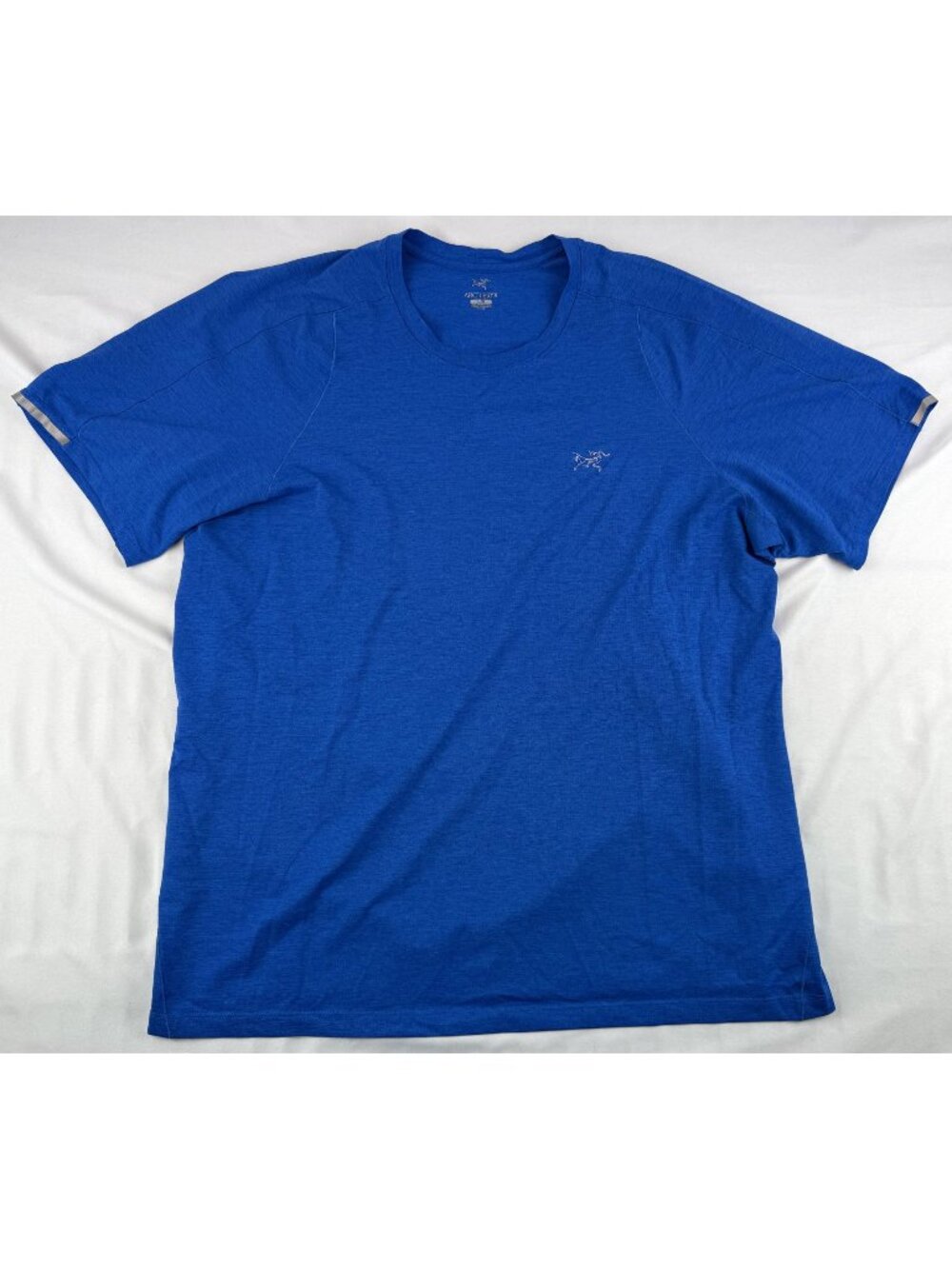 Arcteryx Cormac Crew Short Sleeve T-Shirt in Blue Size Large